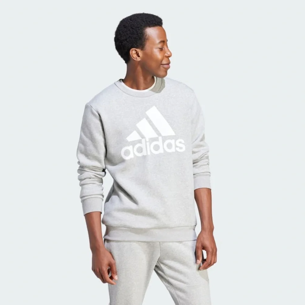 NWT adidas Sweater